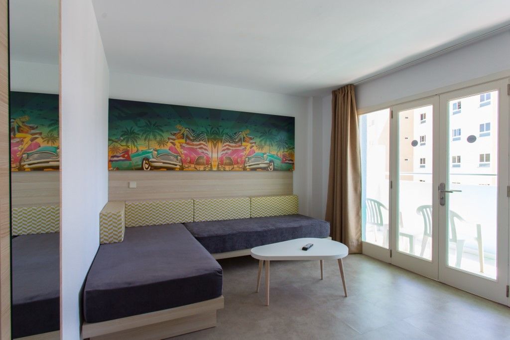 Bh Mallorca Apartments - Adults Only Magaluf  Eksteriør billede